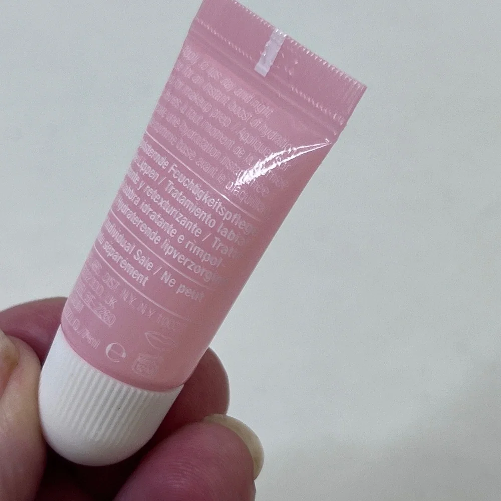 Clinique moisture surge